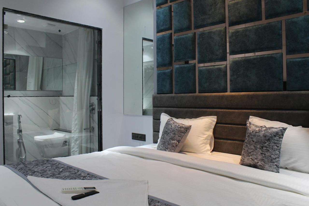 Hotel The Lowell Сурат Экстерьер фото